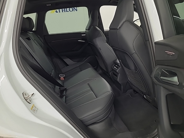 Foto 7 van Audi Q6 e-tron
