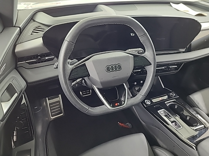 Foto 8 van Audi Q6 e-tron