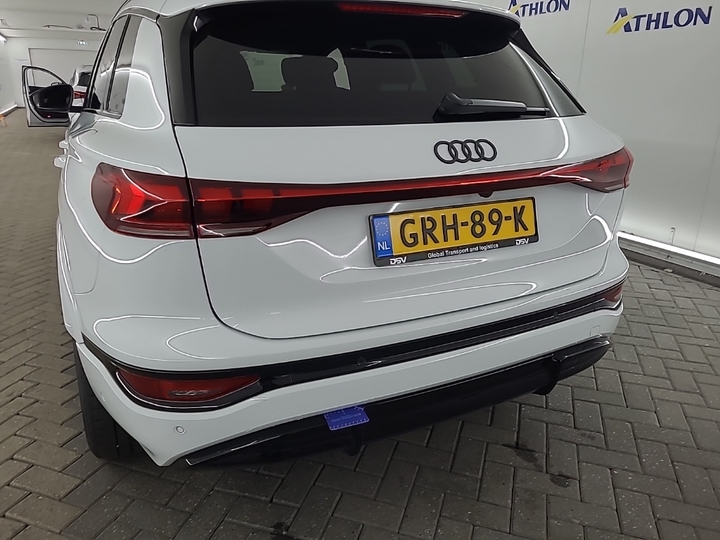Foto 24 van Audi Q6 e-tron
