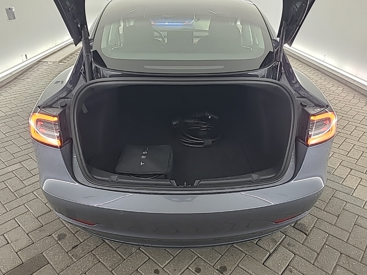 Foto 6 van Tesla Model 3
