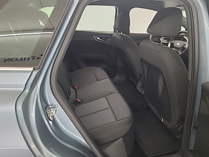 Foto 7 van Audi Q4 e-tron