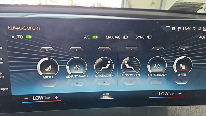 Foto 12 van BMW iX
