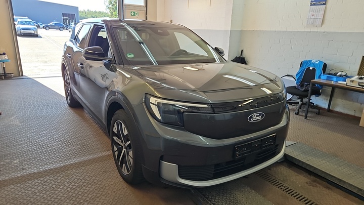 Foto 3 van Ford Explorer EV
