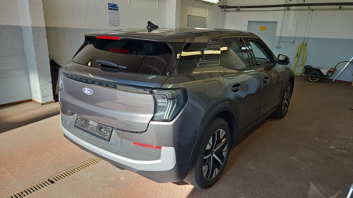 Foto 5 van Ford Explorer EV