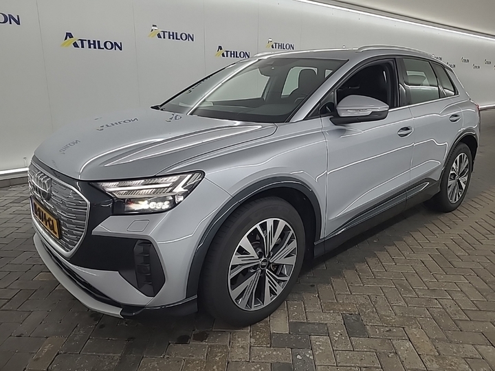 Photo 2 of Audi Q4 e-tron