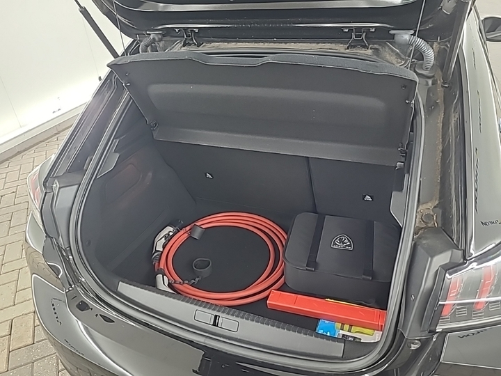Foto 5 van Peugeot E-208