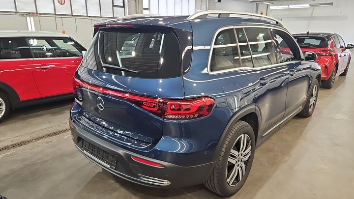 Foto 5 van Mercedes EQB