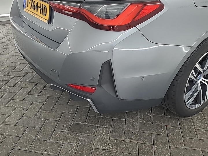 Foto 26 van BMW i4