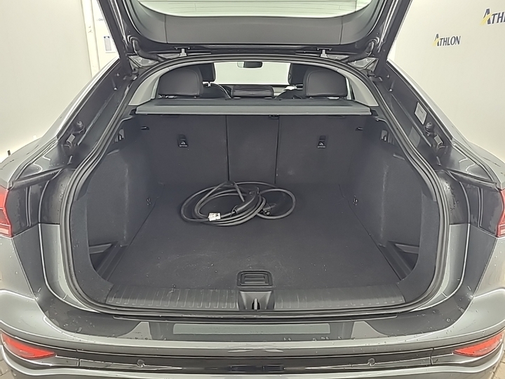 Foto 6 van Audi Q6 sportback e-tron