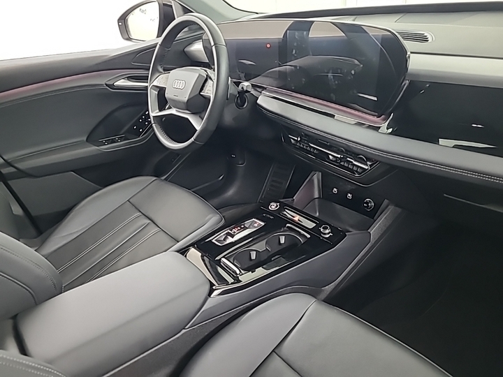 Foto 7 van Audi Q6 sportback e-tron