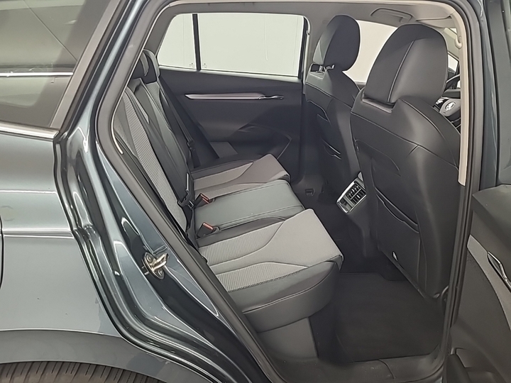 Photo 7 of Skoda Enyaq