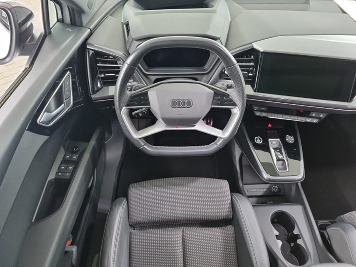 Foto 9 van Audi Q4 e-tron