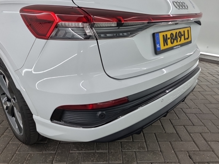 Foto 14 van Audi Q4 e-tron