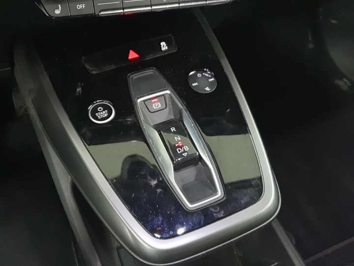 Foto 13 van Audi Q4 e-tron