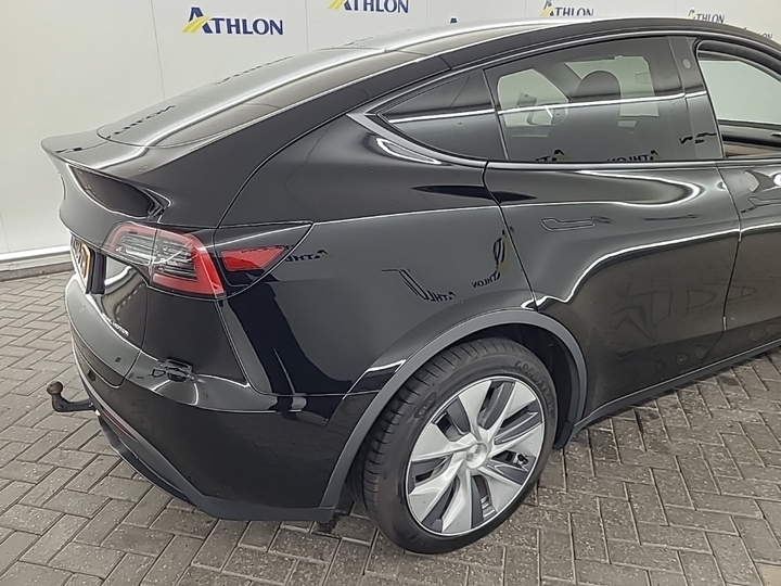 Foto 19 van Tesla Model Y