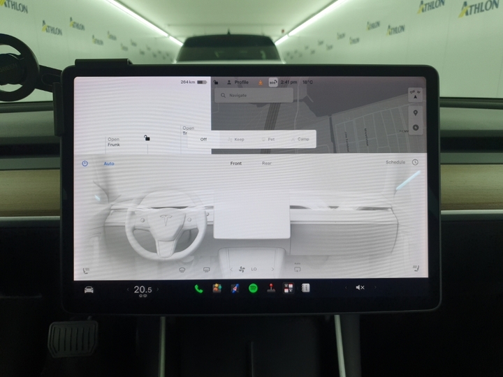 Photo 11 of Tesla Model 3