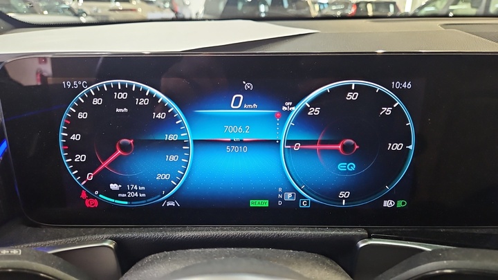 Foto 6 van Mercedes EQB