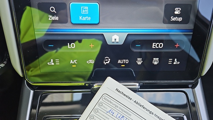 Foto 15 van Ford Explorer EV
