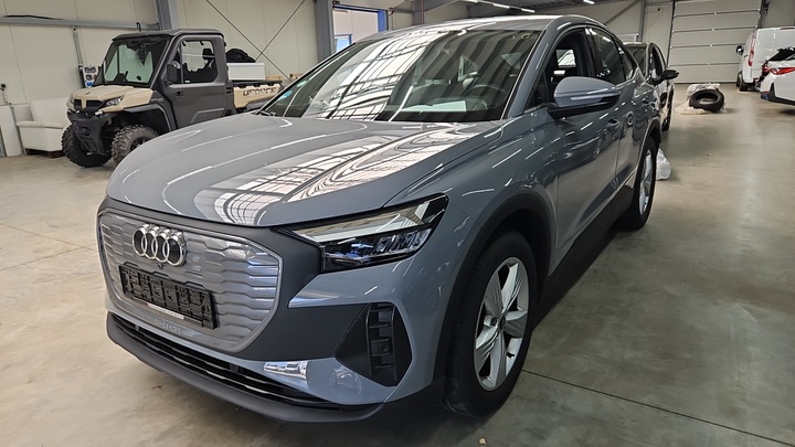 Foto 2 van Audi Q4 Sportback e-tron