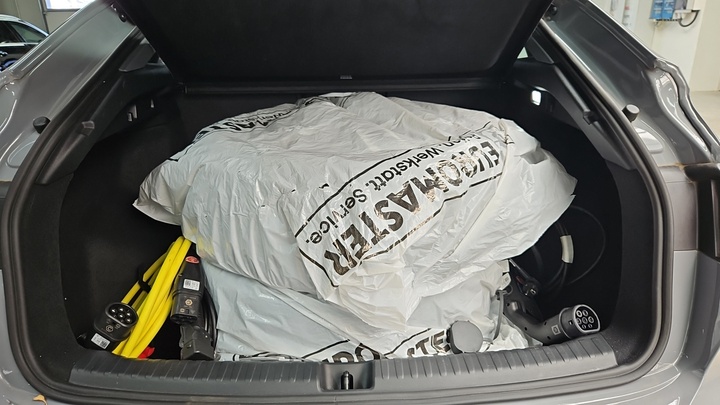 Foto 9 van Audi Q4 Sportback e-tron