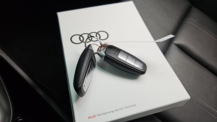 Foto 12 van Audi Q4 Sportback e-tron