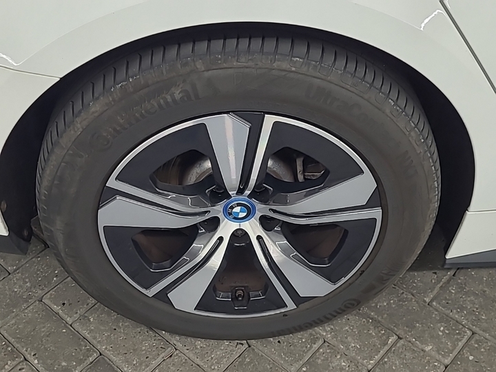 Foto 18 van BMW i4