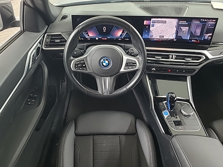 Foto 9 van BMW i4