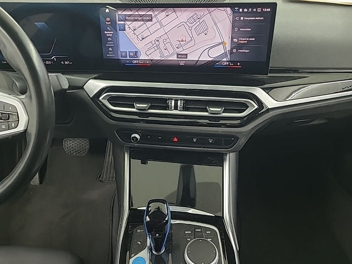 Foto 11 van BMW i4