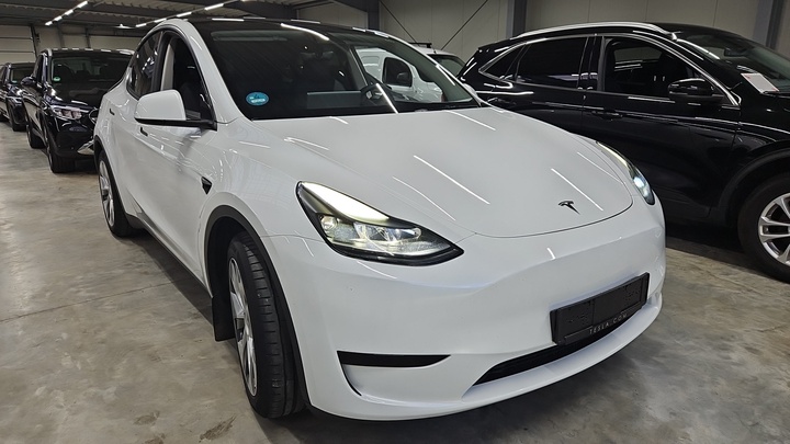 Foto 3 van Tesla Model Y