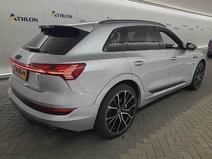 Foto 4 van Audi e-tron