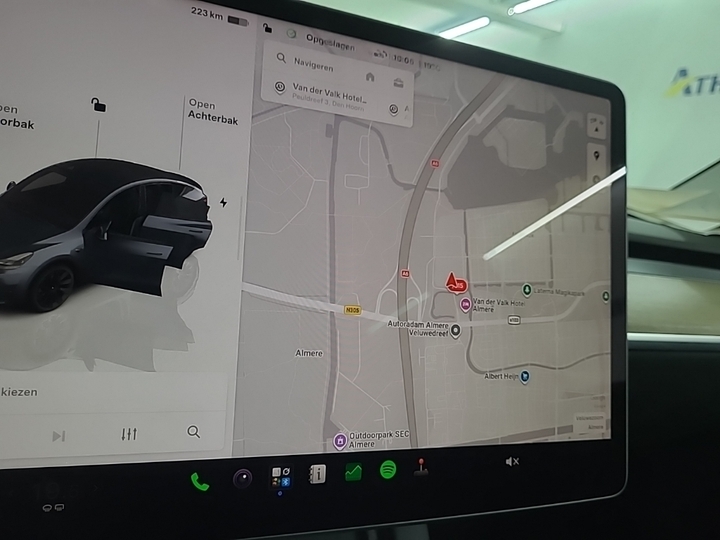Foto 11 van Tesla Model Y