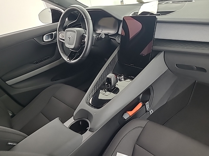 Foto 7 van Polestar 2
