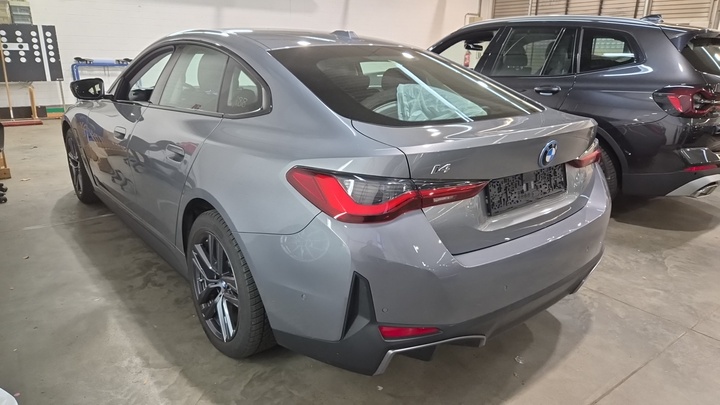 Foto 4 van BMW i4
