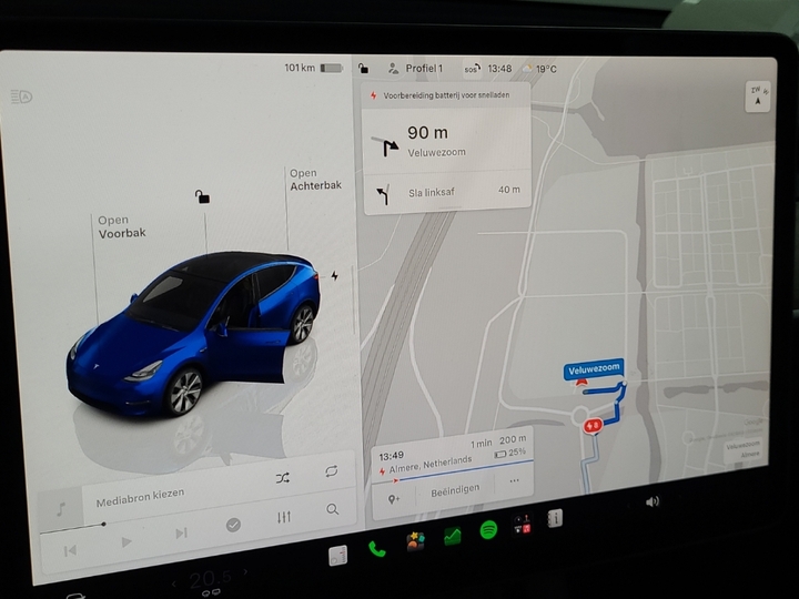 Foto 12 van Tesla Model Y