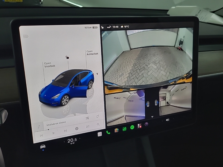 Foto 17 van Tesla Model Y