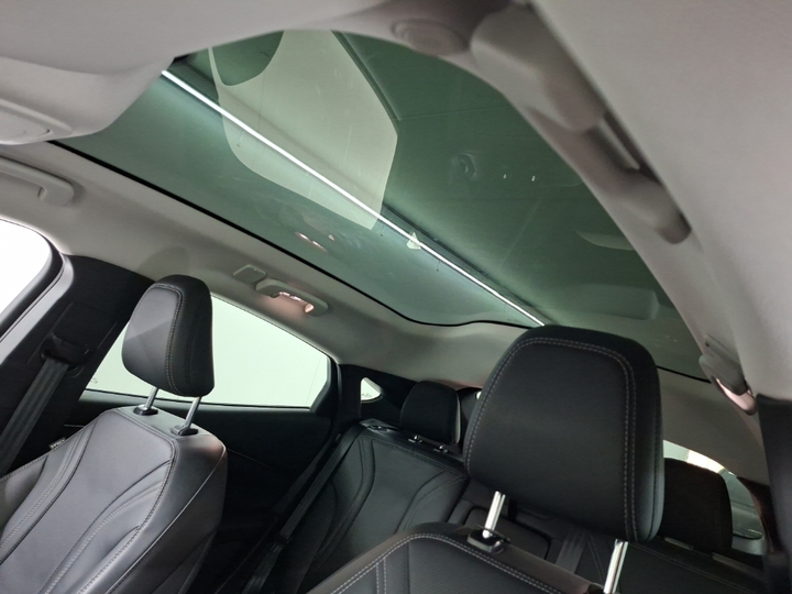 Foto 16 van Ford Mustang