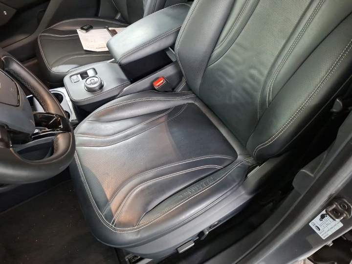 Foto 24 van Ford Mustang