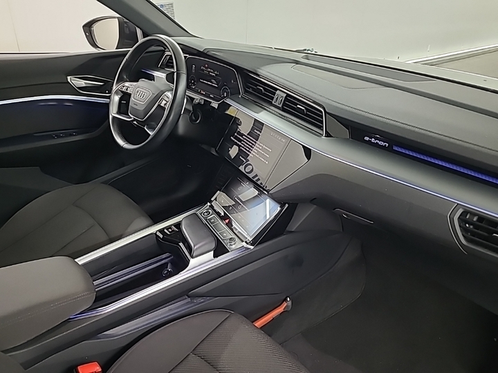 Foto 5 van Audi e-tron