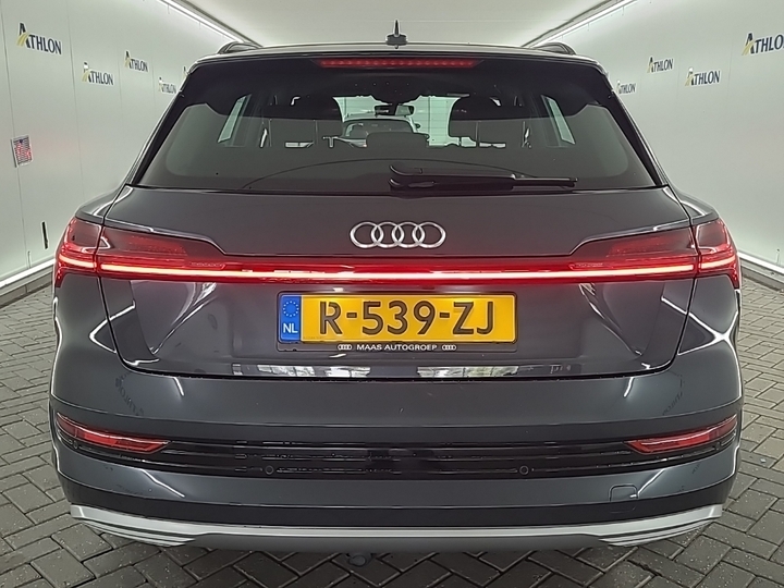 Foto 12 van Audi e-tron