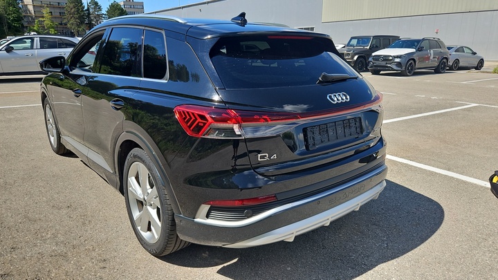 Foto 4 van Audi Q4 e-tron