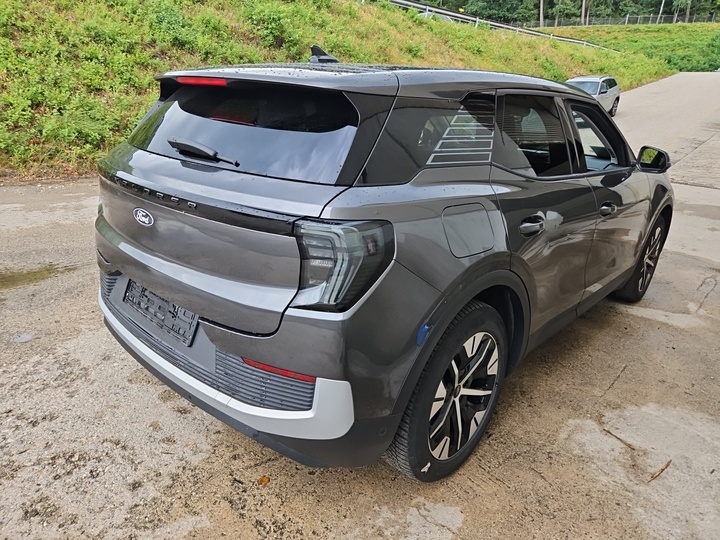 Foto 5 van Ford Explorer EV