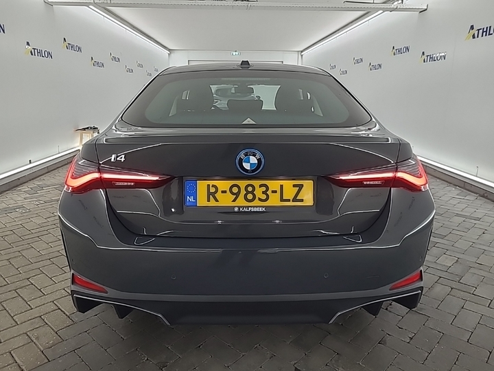 Foto 14 van BMW i4