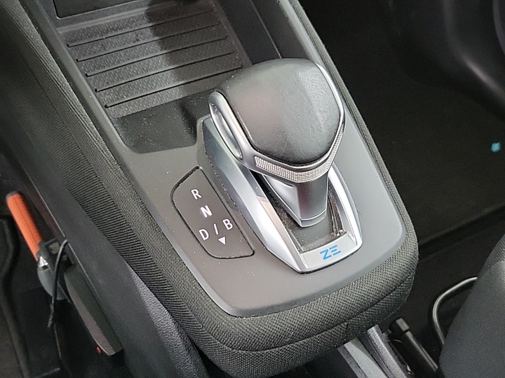 Foto 12 van Renault Zoe