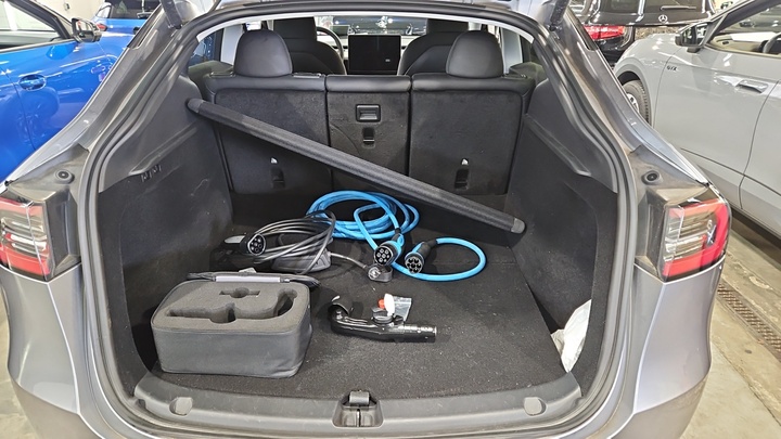 Foto 7 van Tesla Model Y
