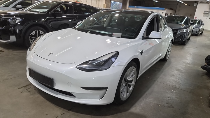 Foto 2 van Tesla Model 3