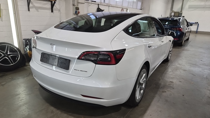 Foto 5 van Tesla Model 3
