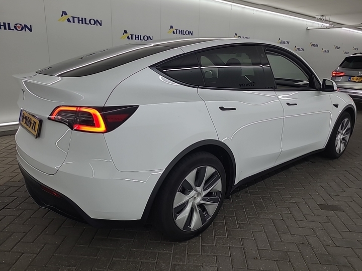 Foto 4 van Tesla Model Y