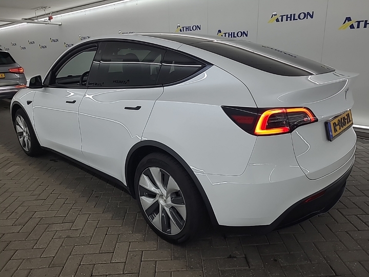 Foto 5 van Tesla Model Y