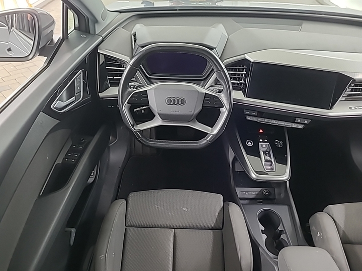 Foto 7 van Audi Q4 e-tron