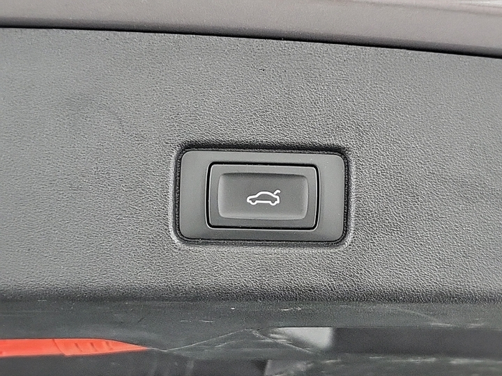 Foto 15 van Audi Q4 e-tron